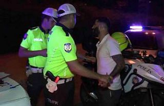 Kartal’da denetiminde ilginç görüntüler: Ehliyetini...