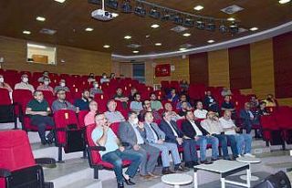 Kastamonu Üniversitesi’nde darbeler panelde ele...