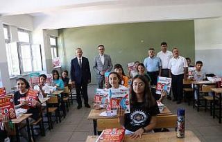 Kayapınar Belediyesi’nden eğitime 5 bin kaynak...