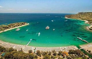 Kemer, turizmde hareketli günler yaşıyor