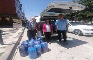 Kınıkspor engelli vatandaşlar için kilolarca kapak...
