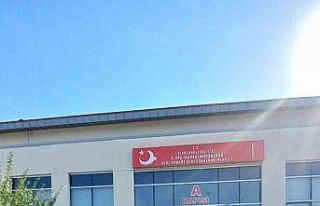 Kırklareli’nde yakalanan 327 kaçak göçmen sınır...