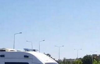 Kırmızı ışık ihlali yaptı, kafa kafaya çarpıştı