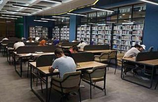 Kitap Kahve’ye ziyaretçi akını