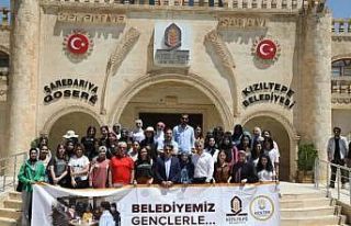 Kızıltepeli öğrenciler Çanakkale’ye uğurlandı