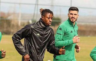 Kocaelispor’da Mazlum Demir ile yollar ayrıldı