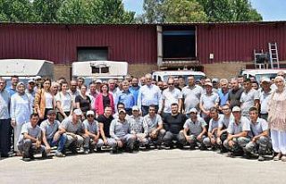 Konyaaltı personeline erken bayram