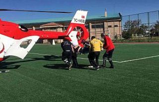 Konya’da kalp krizi geçiren hasta hava ambulansıyla...