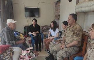 Kora gazisi Ahmet Kılınç’a anlamlı ziyaret