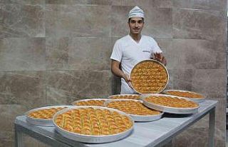 Kurban Bayramı öncesi baklavaya talep arttı üretim...