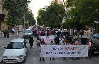 Malatya’da koruyucu aileler günlerini kutladı