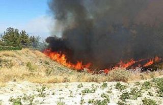 Manisa Büyükşehir İtfaiyesi Gördes yangını...