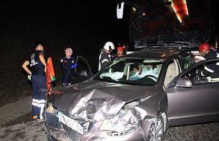 Manisa’da faciaya ramak kaldı: Otobüs ve 2 otomobilin...