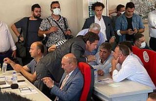 Menderes seçimlerinde ilginç gelişme