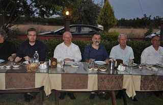 Menteşe Belediye Başkanı Gümüş, basın ile bir...