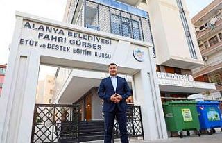 Mezuna kalan öğrenciler için kayıt dönemi başladı