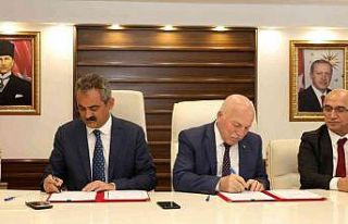 Milli Eğitim Bakanlığı ve EBB’den gençlere...