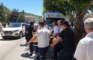 Motosikletin çarptığı 12 yaşındaki çocuk hastaneye...