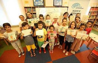 Nilüferli çocuklar hayallerindeki dünyayı ağaca...