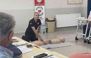 Okul müdürleri ilk yardım eğitimi aldı
