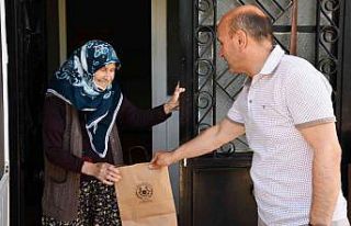 Oral’dan ilçe büyüklerine bayram ziyareti