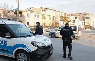 Otomobil içerisinde tartıştığı kişiyi öldüren...