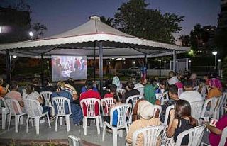 Özel bireyler için açık havada film etkinliği