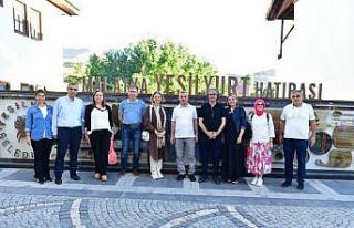 Özel misafirlerden tarihi Yeşilyurt Konakları’na...