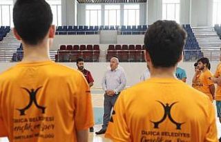 Polis olmak isteyen gençlere ücretsiz kurs