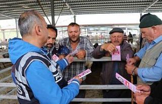 Polisten kurban pazarlarında sahte para uyarısı