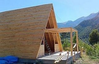 Pozantı’da yeni bungalov evler yapılıyor