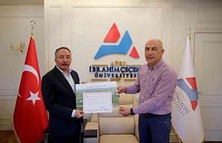 Prof. Dr. Karabulut’a Türkiye Üniversite Sporları...