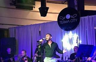 Rober Hatemo, Yalova’da Terma City’de sahne aldı