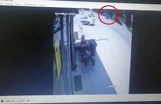 Sakarya’da otomobil panelvanla kafa kafaya çarpıştı:...