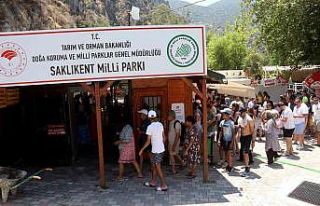 Saklıkent bayramda ziyaretçi akınına uğradı