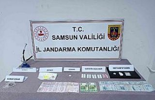 Samsun’da evinde uyuşturucu ele geçirilen şahıs...