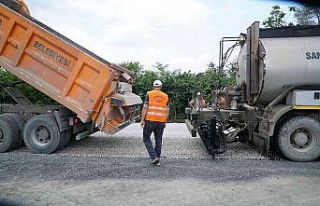 Samsun’da yol çalışmaları sürüyor