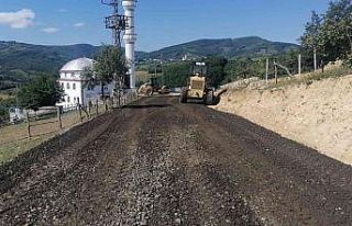 Sandıkçı: “İlçemizin ulaşım ağını güçlendiriyoruz”