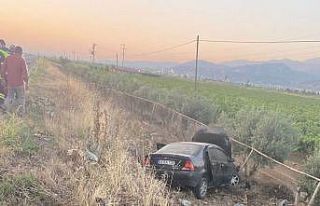 Şarampole düşen araçtaki iki kişi yaralandı