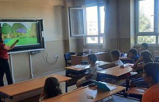 Sarıgöl’de öğrencilere yönelik İngilizce kursu...
