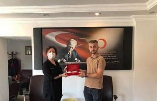 Sel bölgesine tonlarca su gönderdi