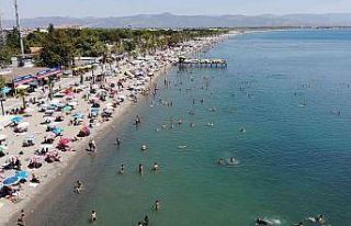 Sıcaklar arttı, sahiller doldu