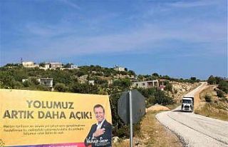 Silifke’de yol yenileme çalışmaları sürüyor