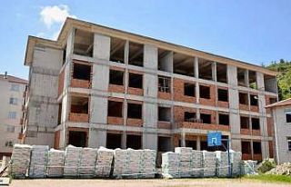 Sinop’ta yeni okul binaları çalışmaları sürüyor