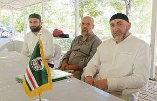 Soltıkhanov: “Kadirov, Rusların emellerine hizmet...