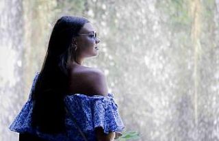 Su debisi yükselen Düden Şelalesi’ne ziyaretçi...