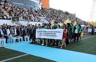 SUBÜ mezunlarını coşkulu törenle uğurladı