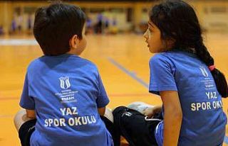 SUBÜ Yaz Spor Okulları’na katılım yoğun