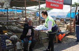 Talas Belediyesi’nden Kurban Bayramı’nda dondurma...