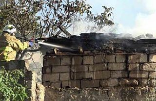 Tandırlık yangını korkuttu